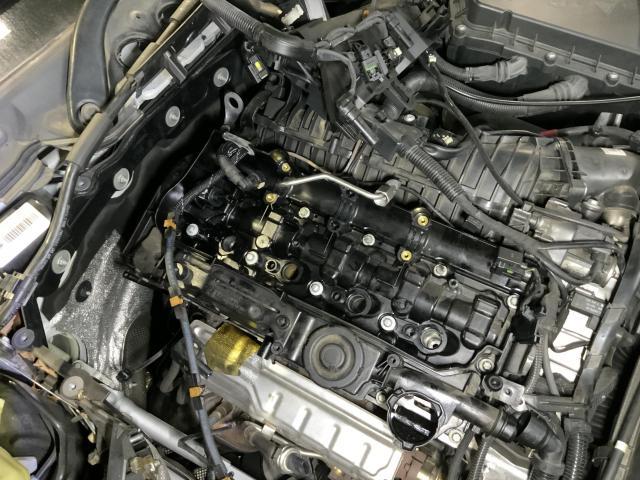 ＢＭＷ　３シリーズ　タペットカバーパッキン交換　名古屋市中川区　名古屋市緑区　豊田市