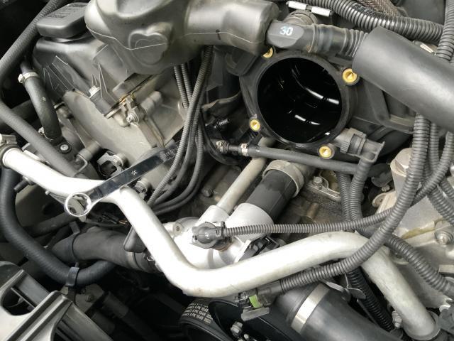 ＢＭＷ　６シリーズ　水漏れ修理　名古屋市中川区　名古屋市名東区　春日井市