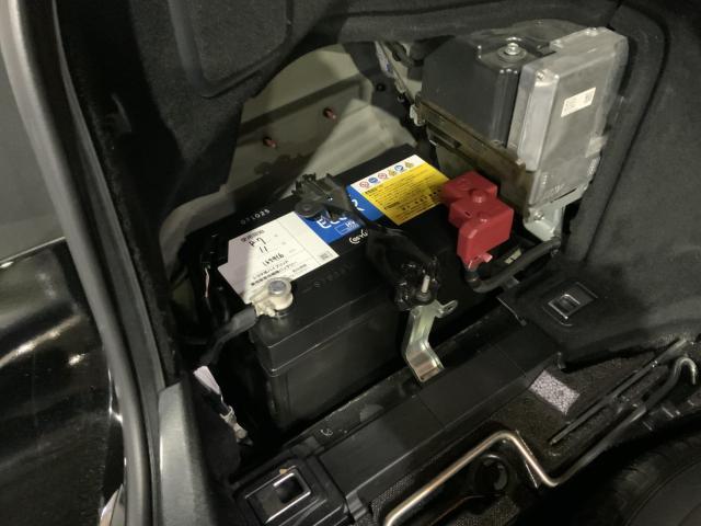 レクサス　ＬＳ　バッテリー交換　名古屋市中川区　名古屋市千種区　瀬戸市