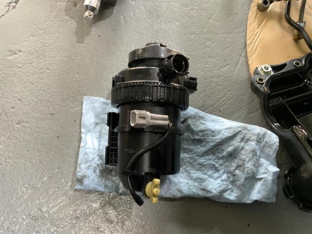 トヨタ　ハイエースバン　ディーゼルインジェクター交換　名古屋市中川区　名古屋市南区　弥富市