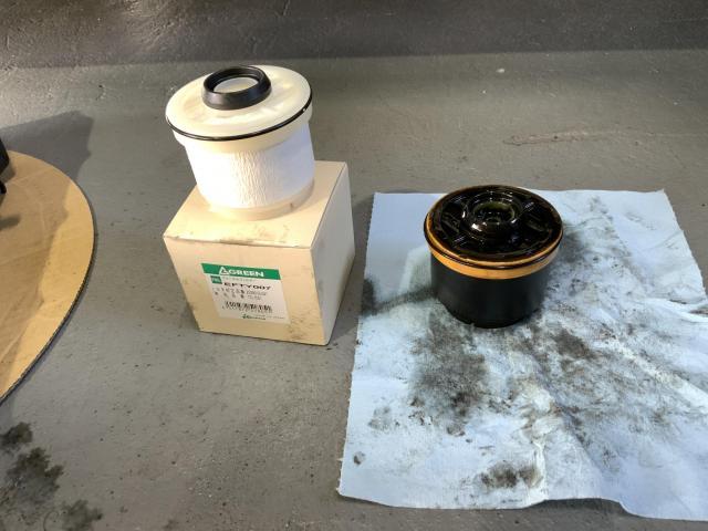 トヨタ　ハイエースバン　ディーゼルインジェクター交換　名古屋市中川区　名古屋市南区　弥富市