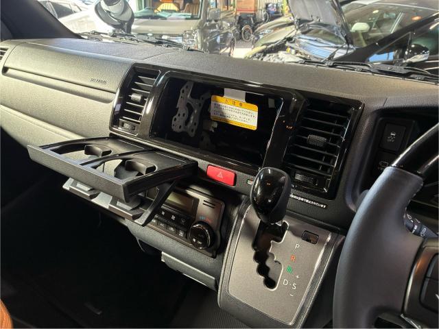 トヨタ　ハイエースバン　ナビ　ドラレコ　ETC  取り付け　名古屋市中川区　海部郡蟹江町　飛島村