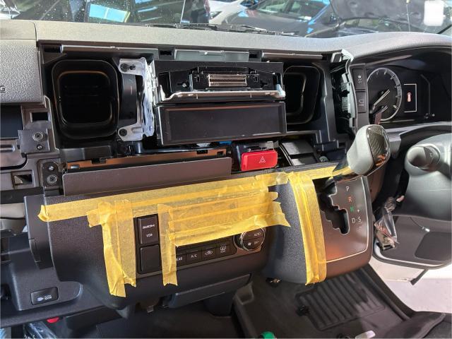 トヨタ　ハイエースバン　ナビ　ドラレコ　ETC  取り付け　名古屋市中川区　海部郡蟹江町　飛島村