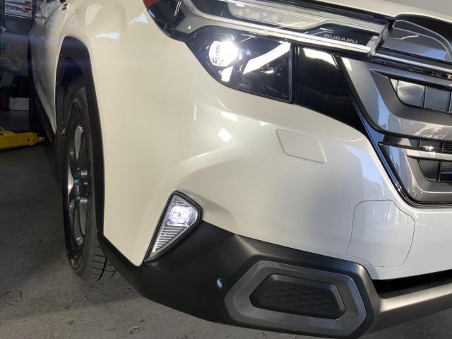 スバル　フォレスター　フォグランプ交換　名古屋市中川区　名古屋市緑区　日進市