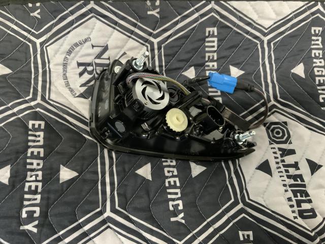 スバル　フォレスター　フォグランプ交換　名古屋市中川区　名古屋市緑区　日進市