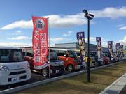 大型展示場には届出（登録）済未使用車からオトクな中古車まで多数展示中！軽自動車もたくさんあります！