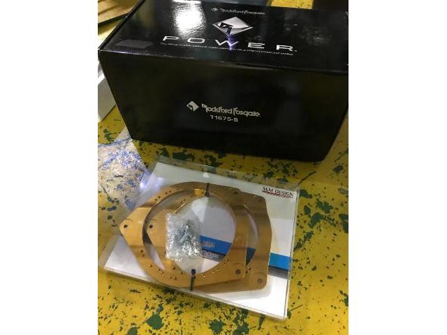 5型ハイエース ロックフォードT1675-S ツィーターポッド|グー 5型ハイエース ロックフォードT1675-S ツィーターポッド|グー
