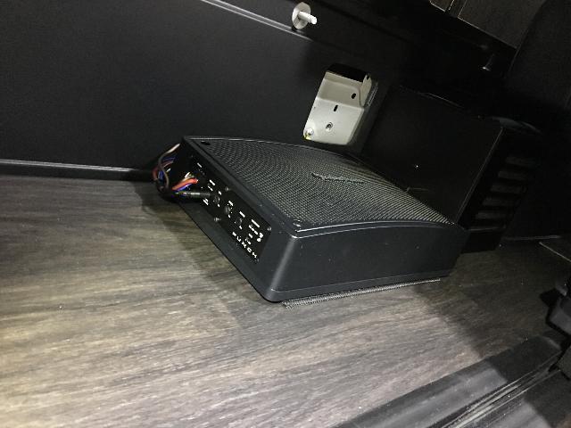 4型ハイエースワイド ロックフォードスピーカー&ウーファー|グー 4型ハイエースワイド ロックフォードスピーカー&ウーファー|グー