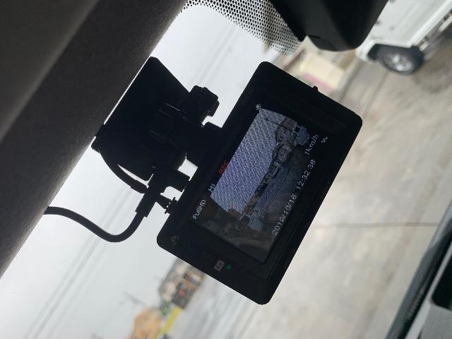 トヨタ 5型ハイエースワイド コムテックドライブレコーダー「ZDR026