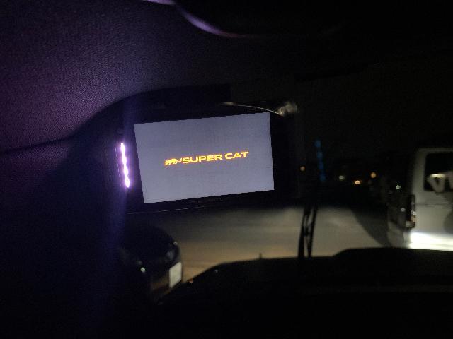 2019年　DODGEチャレンジャー392T/A（アップルカープレイ装着車）　インターフェース取付（地デジ追加＆HDMIミラーリンク化）　ユピテル指定店モデル「Z200L」施工一式