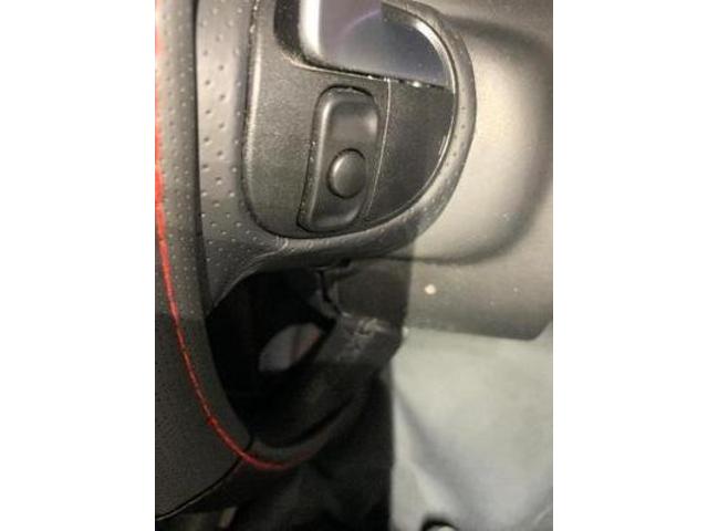 2019年　DODGEチャレンジャー392T/A（アップルカープレイ装着車）　インターフェース取付（地デジ追加＆HDMIミラーリンク化）　ユピテル指定店モデル「Z200L」施工一式