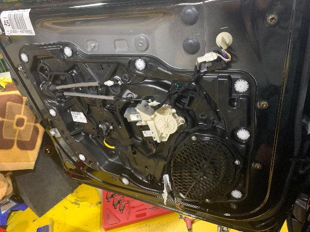 Jeep レネゲード キッカーQSスピーカー サイレントコートデッドニング