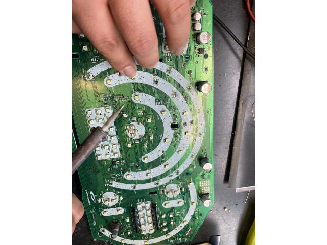 J32ティアナ メーター液晶点灯不良修理1式