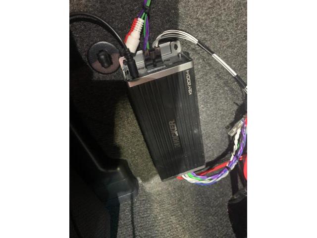 新車アルファード ディスプレイオーディオ キッカーKEY200.4 新車アルファード ディスプレイオーディオ キッカーKEY200.4