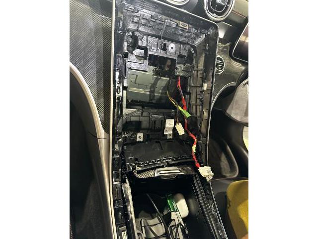 メルセデスAMG　W206　C43　コードテックTVキャンセラー（MBUX-NTG7）取り付け施工一式