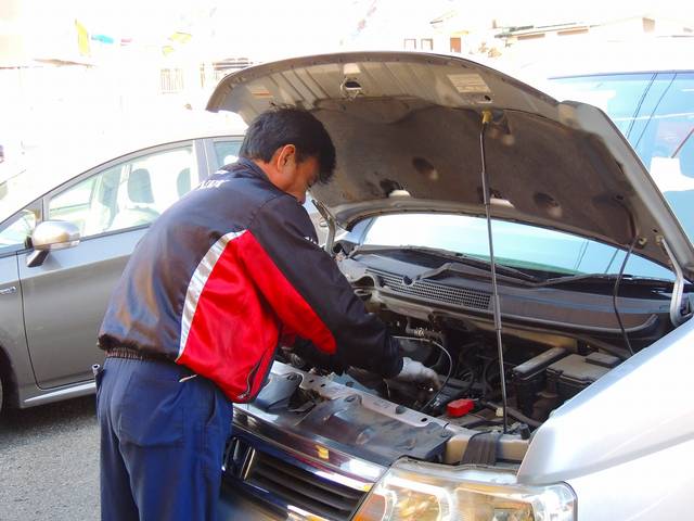 車検、点検、整備ぜひお任せください