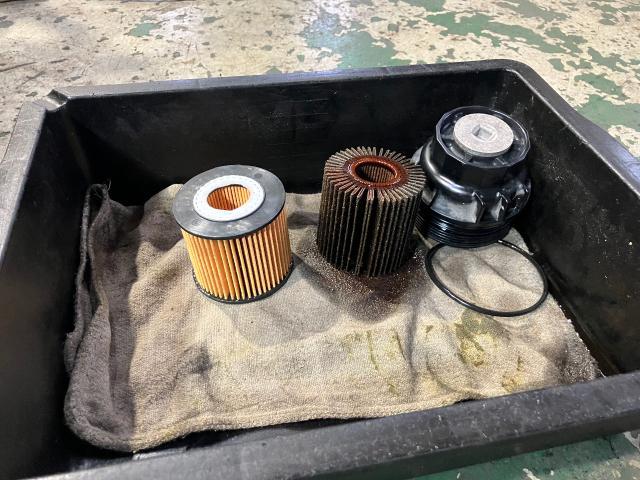 千葉県　船橋市　車検　トヨタ　ヴェルファイア　ガソリン車用(オイル交換) オイルエレメント交換