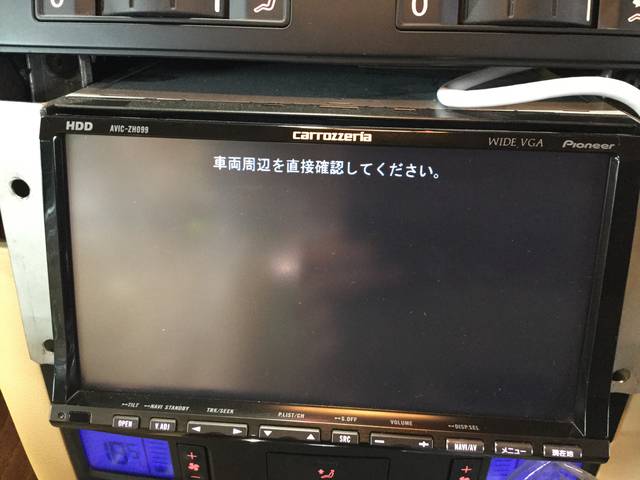 VW トゥアレグ バックカメラが映らない