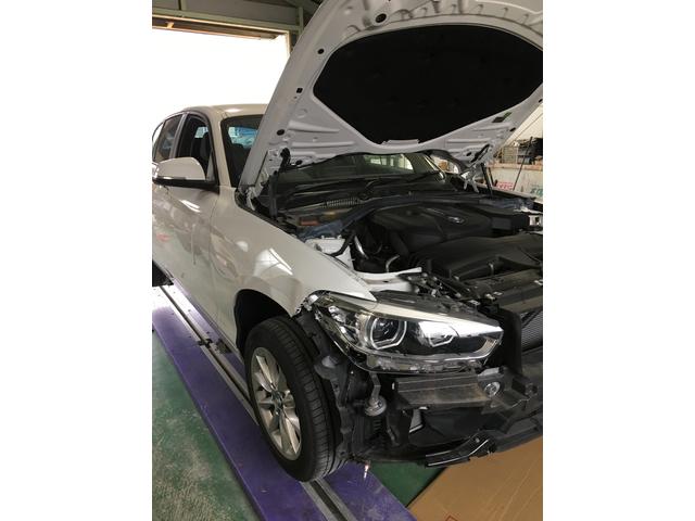 BMW・1シリーズ　安城市・刈谷市・知立市・豊田市・岡崎市　傷とへこみ・綺麗に修理・安い！