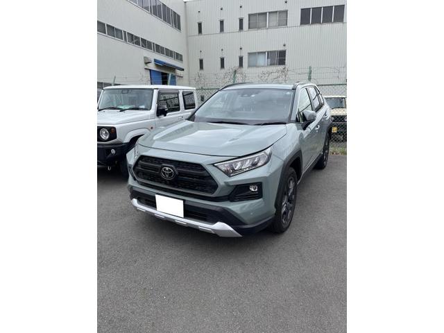 トヨタ・RAV4　安城市・刈谷市・知立市・豊田市・岡崎市　フロントバンパー・キズ・ヘコミ・修理！安い！早い！