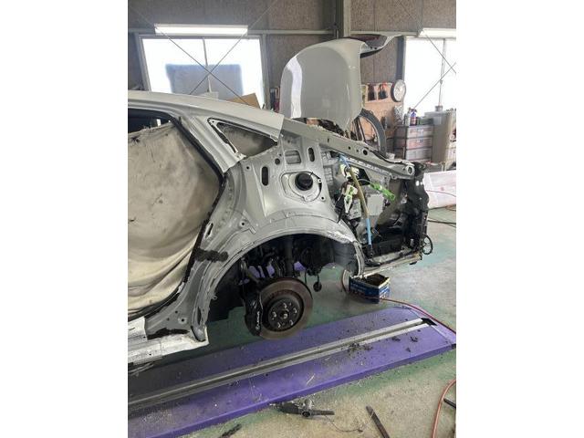 レクサス　ＬＳ500　安城市・刈谷市・知立市・豊田市・岡崎市　保険修理で工賃最大２０％分キャッシュバック！お得！

