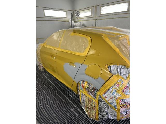 プジョー　２０８　安城市・刈谷市・知立市・豊田市・岡崎市　キズへこみ・修理！安い！
