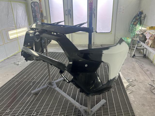 トヨタ　ＲＡＶ４　安城市・刈谷市・知立市・豊田市・岡崎市　きずへこみ・修理！安い！早い！
