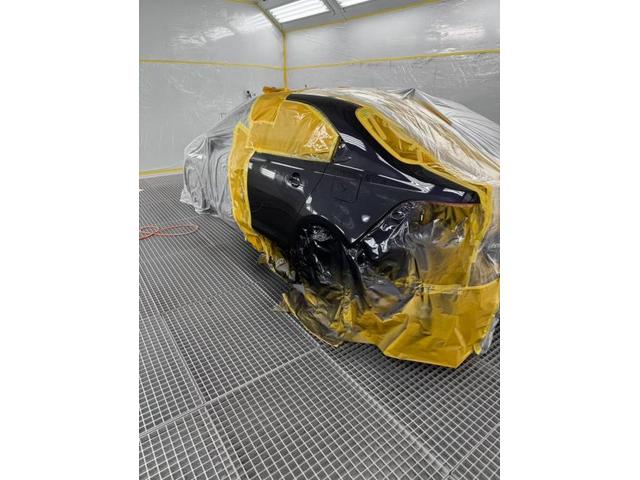 豊田市よりトヨタ　カローラ　キズ・へこみ直し　鈑金塗装　板金　みよし市東郷町豊田市豊明市刈谷市日進市