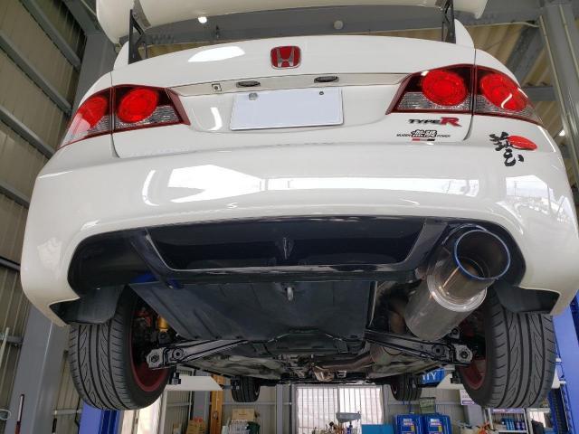 ホンダ シビックタイプR FD2 ジェイズレーシング 中間パイプ エンドマフラー 交換 三重県
