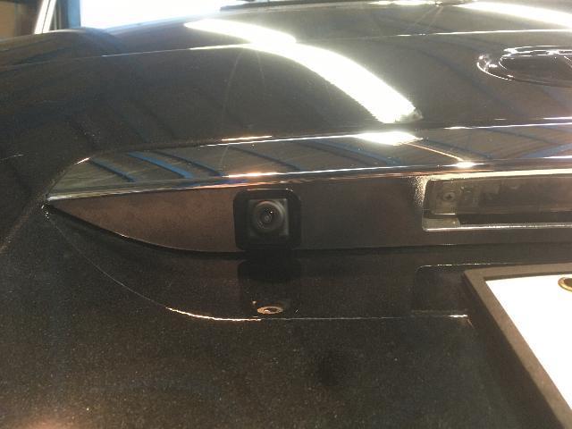 トヨタ ハイエース レジアスエース 4型 ワイド ミドルルーフ アルパイン XF11 ビック11 フローティングナビ 取付 バックカメラ取付 ドラレコ取付 監視システム付 名古屋市中川区