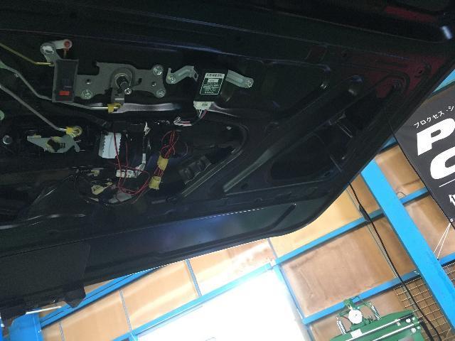 トヨタ ハイエース レジアスエース 4型 ワイド ミドルルーフ アルパイン XF11 ビック11 フローティングナビ 取付 バックカメラ取付 ドラレコ取付 監視システム付 名古屋市中川区