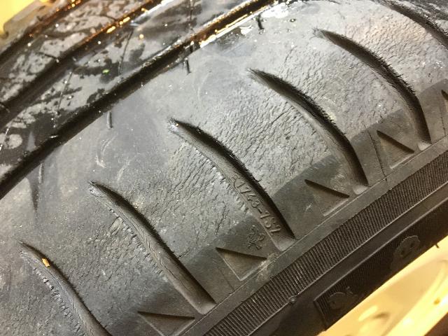 ルノー カングー ゼン タイヤ交換 ミシュラン 195/65r15 名古屋市中川区