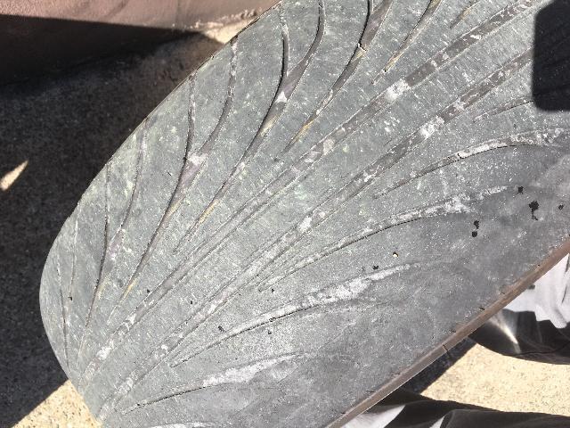 キャデラック CTS V6 車検代行  メンテナンス タイヤ交換、オイル交換、エレメント交換、ブレーキフルード交換、エアクリーナー交換 エアコンフィルター交換 バッテリー交換 名古屋市中川区