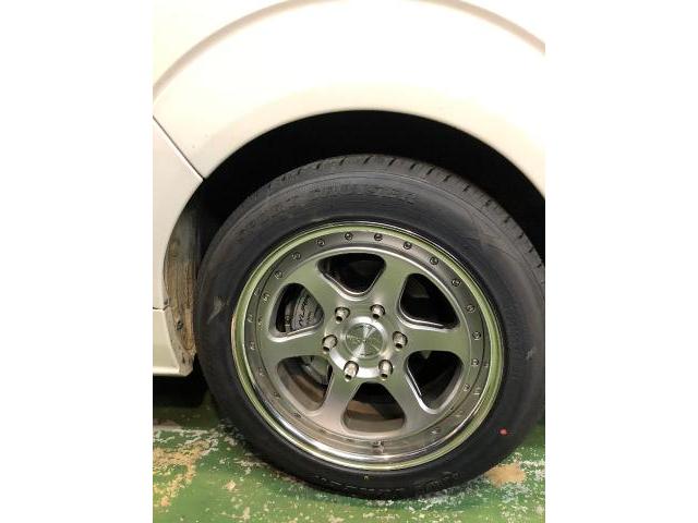 トヨタ　ハイエース　4型　スーパーGL KDH201V タイヤ組み替え　バランス調整　玄武ブレーキパッド交換　アルパインフローティングナビ修理　脱着　取付　名古屋市中川区