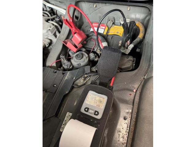 ハイエースバン　車検　当店にて車検を受けていただいたお客様に限り次回車検時までオイル交換無料　名古屋市緑区　名古屋市南区　東海市　大府市　豊明市