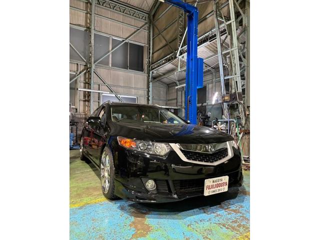 アコードツアラー　サスペンション・足回りパーツ取付　車高調　車高調整式サスペンション　名古屋市緑区　土日営業　持ち込み