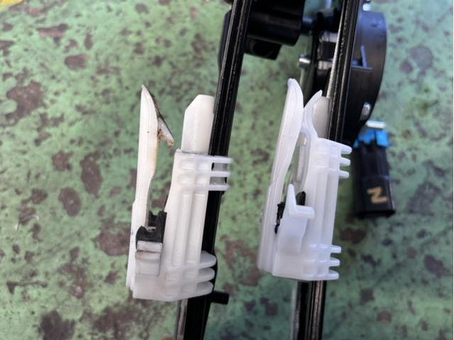 フィアット　５００ ABA-31212　パワーウィンドウ始動不良　名古屋市輸入車パワーウィンドウ修理　名古屋市緑区フィアット車検　大府市フィアット修理　東海市土日輸入車修理　名古屋市瑞穂区フィアット車検　整備鈑金作業実績年間5800台超