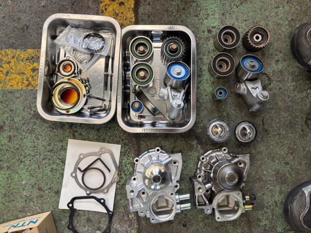 スバル レガシィBP5  タイミングベルト交換 名古屋市緑区土日祝車検 名古屋市南区レガシィオイル漏れ 大府市レガシィ車検 名古屋市天白区レガシィ車検 豊明市タイミングベルト交換 東海市ウォーターポンプ交換 整備鈑金実績年間5800台超