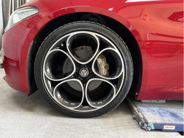 アルファロメオ ジュリア 名古屋市緑区土日キャリパー塗装 大府市キャリパー塗装 名古屋市南区アルファロメオ車検 名古屋市天白区アルファロメオ修理 名古屋市緑区土日輸入車キャリパー塗装 整備鈑金作業実績年間5800台超