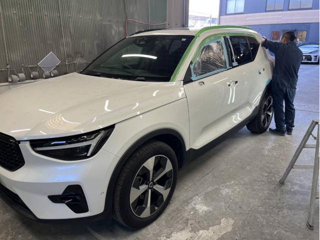 ボルボ XC40 アルティメットB4 AWD ダークエディション 名古屋市緑区ボルボ修理 大府市輸入車凹み修理 名古屋市昭和区XC40車検 名古屋市瑞穂区ボルボ販売 名古屋市緑区輸入車販売 整備鈑金作業実績年間5800台超