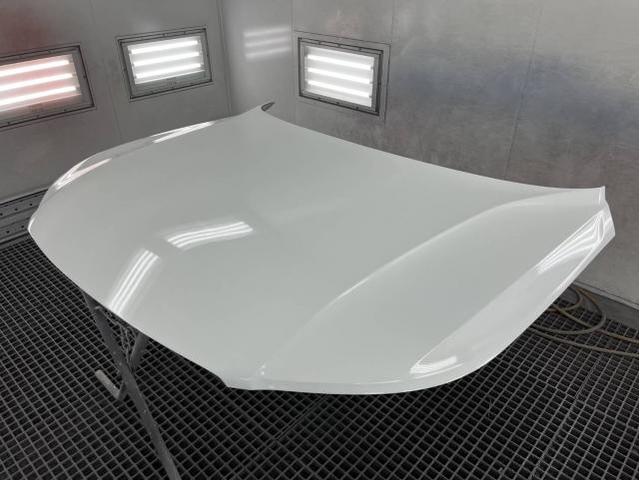 ボルボ XC40 アルティメットB4 AWD ダークエディション 名古屋市緑区ボルボ修理 大府市輸入車凹み修理 名古屋市昭和区XC40車検 名古屋市瑞穂区ボルボ販売 名古屋市緑区輸入車販売 整備鈑金作業実績年間5800台超