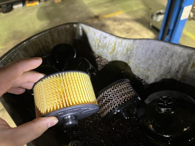 緑区ふじい自動車　ルノー　キャプチャー　車検 　名古屋市緑区土日祝車検　名古屋市南区車検　名古屋市天白区ルノー車検　整備鈑金実績年間5800台超