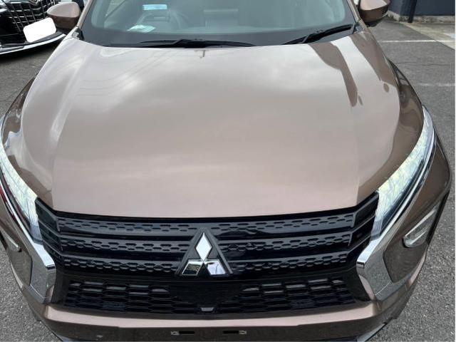 三菱　エクリプスクロスＰＨＥＶ P　名古屋市緑区凹み修理　名古屋市土日デントリペア修理　大府市土日エクリプスクロス車検　刈谷市土日中古車販売　東海市エクリプスクロス修理　名古屋市天白区土日傷修理　整備鈑金作業実績年間5800台超