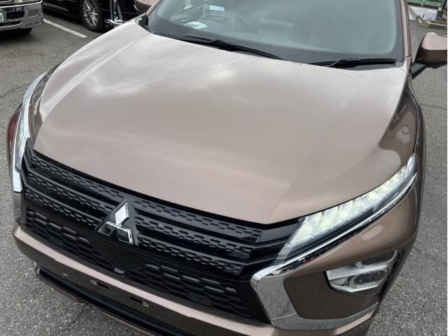 三菱　エクリプスクロスＰＨＥＶ P　名古屋市緑区凹み修理　名古屋市土日デントリペア修理　大府市土日エクリプスクロス車検　刈谷市土日中古車販売　東海市エクリプスクロス修理　名古屋市天白区土日傷修理　整備鈑金作業実績年間5800台超