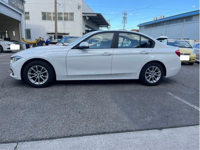 ＢＭＷ　３シリーズ　320d　名古屋市緑区輸入車鈑金修理　大府市土日BMW3凹み修理　東海市土日輸入車鈑金見積もり　名古屋市天白区輸入車修理　名古屋市緑区土日BMW車検　整備鈑金作業実績年間5800台超