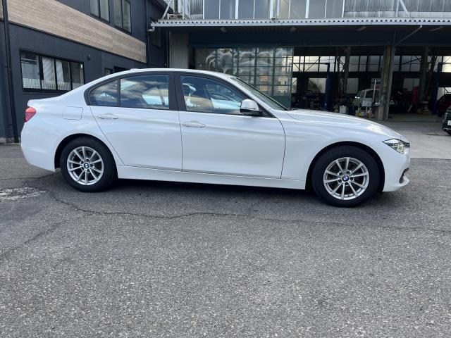 ＢＭＷ　３シリーズ　320d　名古屋市緑区輸入車鈑金修理　大府市土日BMW3凹み修理　東海市土日輸入車鈑金見積もり　名古屋市天白区輸入車修理　名古屋市緑区土日BMW車検　整備鈑金作業実績年間5800台超