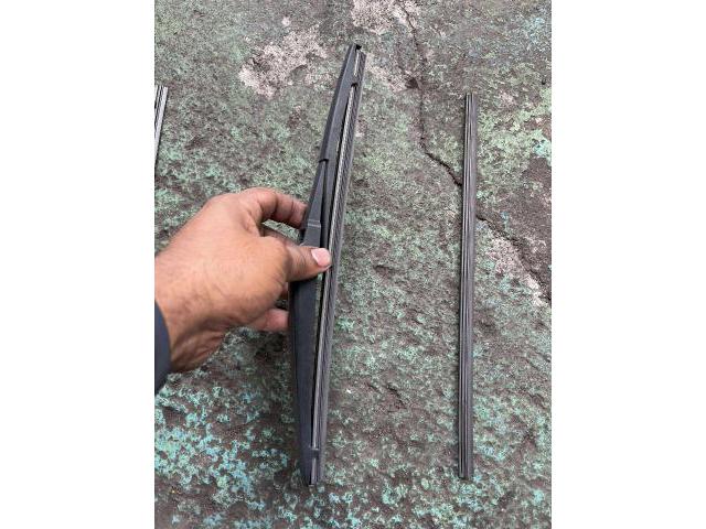 トヨタ　サクシード　車検
名古屋市緑区土日車検