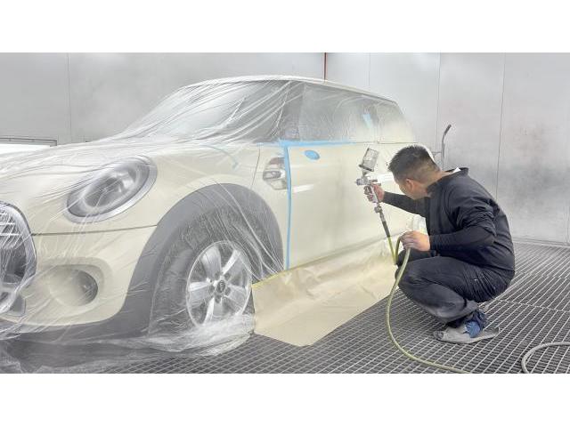 ＭＩＮＩヴィクトリア　3BA-XR15W　令和３　名古屋市緑区MINI販売車両鈑金塗装　大府市土日輸入車修理　名古屋市天白区MINI車検　名古屋市土日輸入車販売　刈谷市MINI修理　整備鈑金作業実績年間5800台超