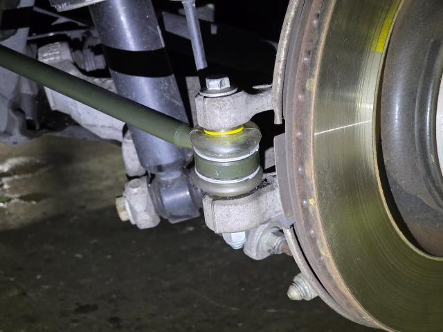 ジャガー　Ｆタイプ　サスペンション・足回り修理・整備