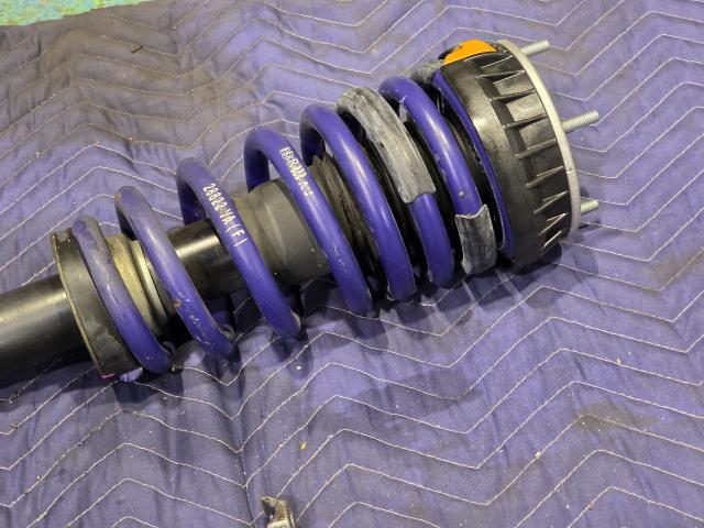 ジャガー　Ｆタイプ　サスペンション・足回り修理・整備